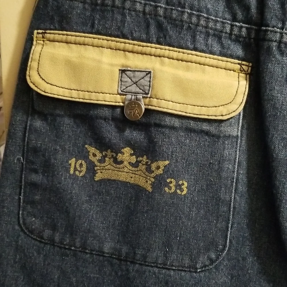 Red Ape Jean Shorts - Picture 2 of 7